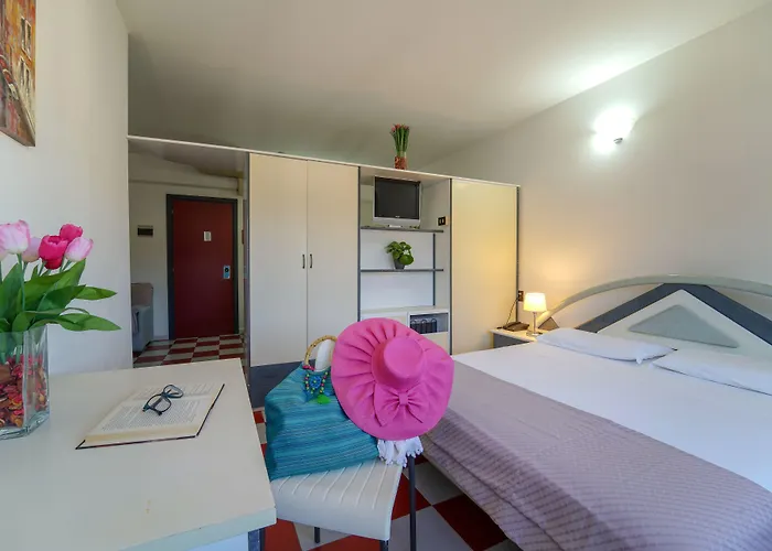 Orizzonte Отель